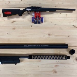 Malorážka sam. Savage Arms, Mod: A22 PSR, Ráže: .22LR, pažba polymer, integrovaný tlumič