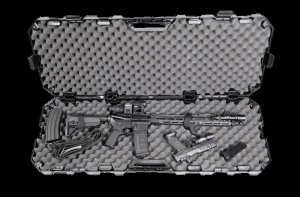 Kufr na zbraně MTM Cases, Tactical Rifle, délka 42", pro pušky typu AR15, černé