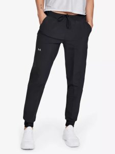 Sportovní kalhoty Under Armour Sport Woven Storm Pant, velikost: M, barva: černá