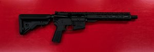 Puška sam. Radical Firearms, Model: RF-15 SBR, Ráže: .223 Rem, hl.: 10,5" (267mm), černá