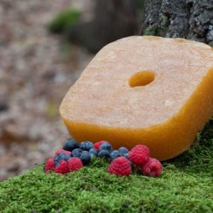 Vnadidlo pro zvěř Wildypop, příchuť: lesní plody, blok 2kg